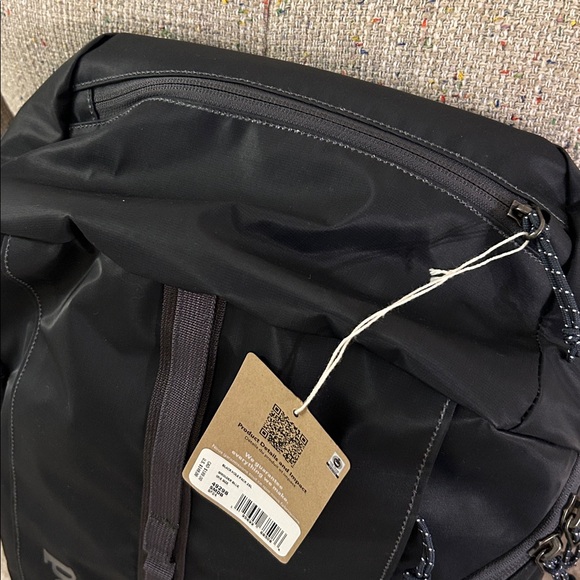 Patagonia 25L Black Hole Pack - Picture 5 of 6